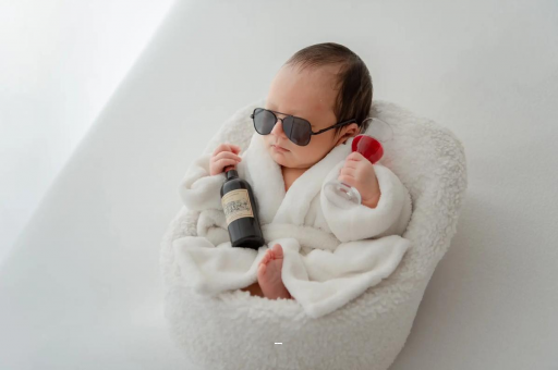 沂南宝宝被蜜蜂蛰了 沂南宝宝被蜜蜂蛰了